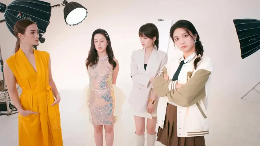 图片[3]-怦然心动的她们游戏下载PC中文版怦然心动的她们(v0.1.9版)-IGTA奇幻游戏城-GTA5MOD资源网